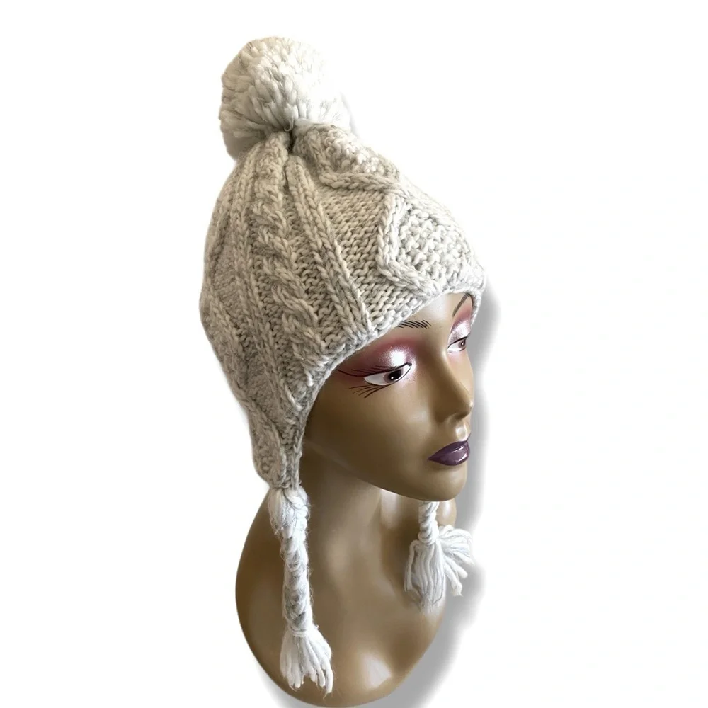 H&M Vintage Chunky Cable Knit Ear Flap Beanie Hat Fleece Lined Size 4-8Y NWOT